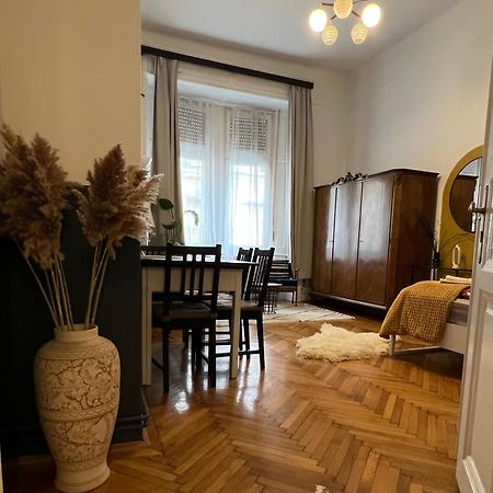 Rustic Apartment In Downtown Of Budapest Eksteriør bilde